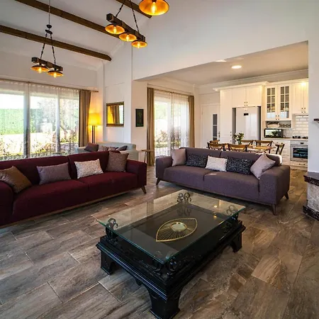 빌라 Astonishing House With Private Pool Surrounded By Nature In Fethiye 페티예