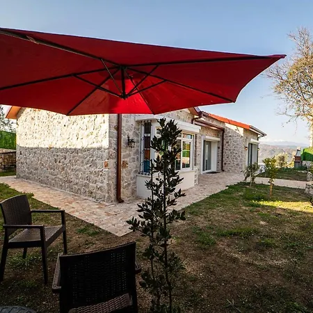 Astonishing House With Private Pool Surrounded By Nature In Fethiye 페티예
