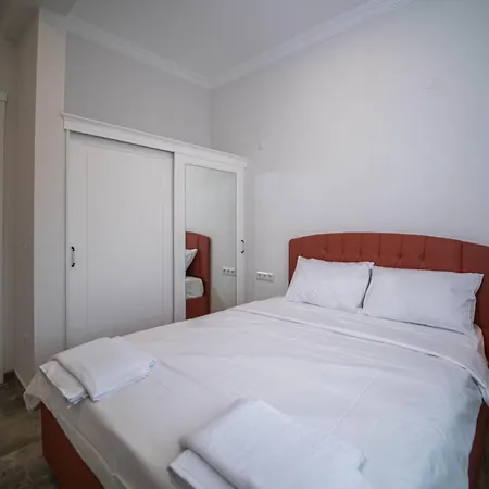 Astonishing House With Private Pool Surrounded By Nature In Fethiye 페티예